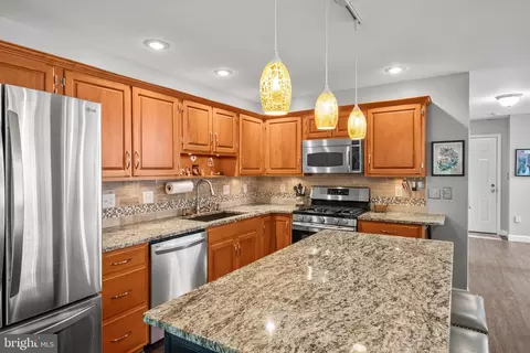 1408 Hillpoint, Reading, PA 19608 photo 4