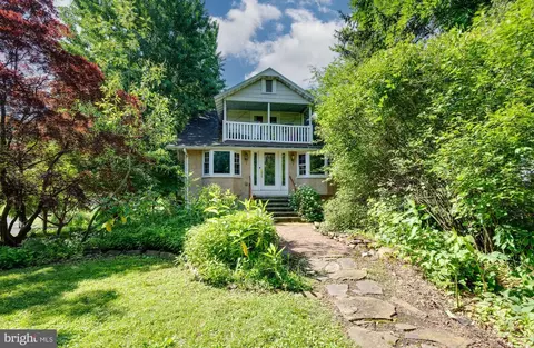 568 N Church Rd, Reading, PA 19607 photo 2