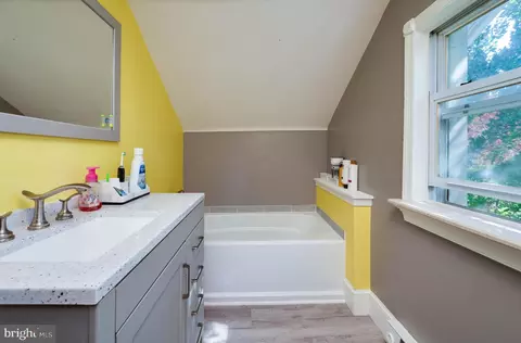 568 N Church Rd, Reading, PA 19607 photo 32