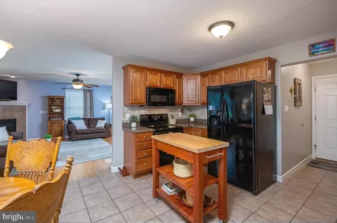 Kitchen - 1905 Reading Blvd, Reading, PA 19609 photo 2 of 3