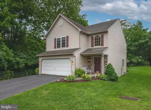 1905 Reading Blvd, Reading, PA 19609