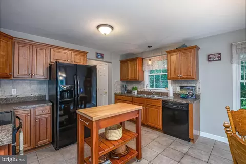 Kitchen - 1905 Reading Blvd, Reading, PA 19609 photo 3 of 3