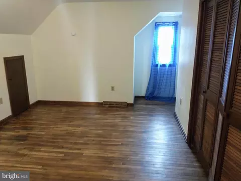 Bedroom - 512 Mifflin Blvd, Reading, PA 19607 photo 1 of 5