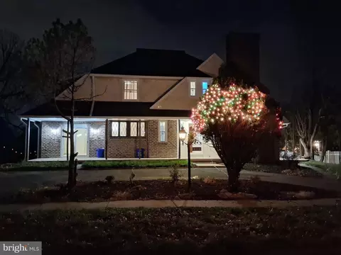 Exterior - 512 Mifflin Blvd, Reading, PA 19607 photo 12 of 12