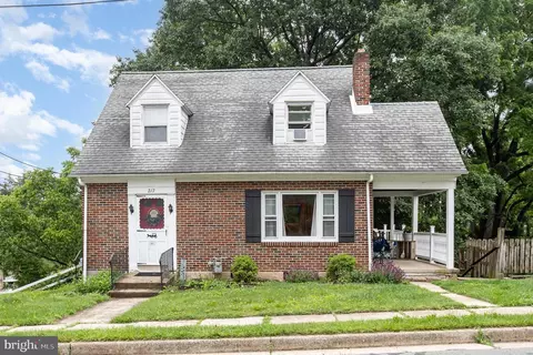217 N Church St, Mohnton, PA 19540