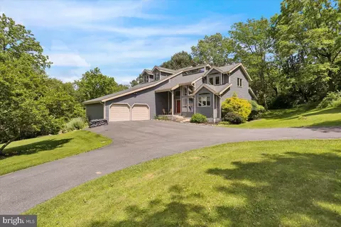 6 Sadowski Dr, Reading, PA 19606 photo 3