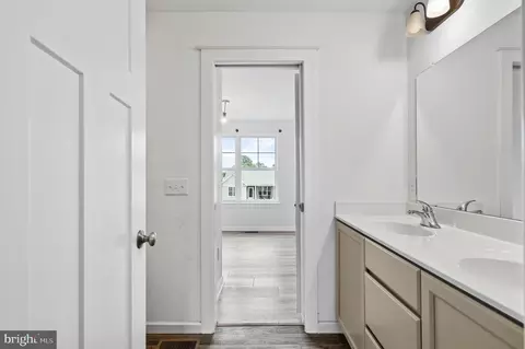 Entry Way - 7 Compton Way, Barto, PA 19504 photo 11 of 15