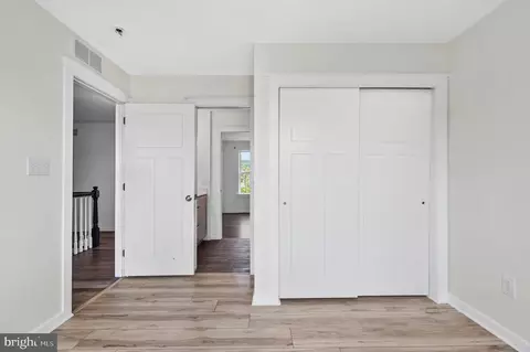 Entry Way - 7 Compton Way, Barto, PA 19504 photo 13 of 15
