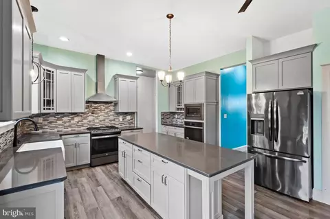Kitchen - 7 Compton Way, Barto, PA 19504 photo 3 of 4