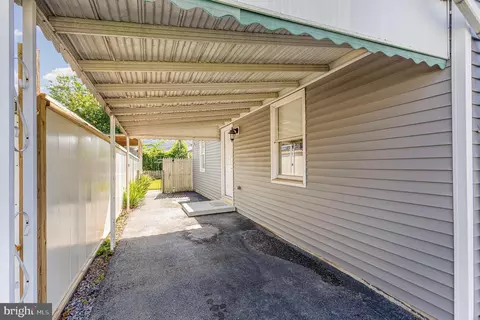 421 Carroll St, Reading, PA 19611 photo 21