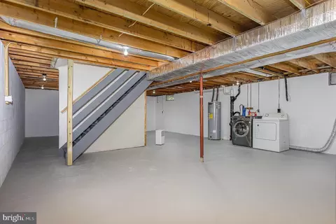 421 Carroll St, Reading, PA 19611 photo 18