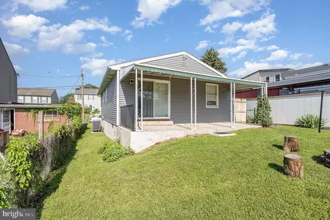 421 Carroll St, Reading, PA 19611 photo 27
