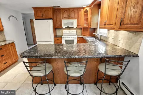 69 Crow Hill Rd, Barto, PA 19504 photo 8