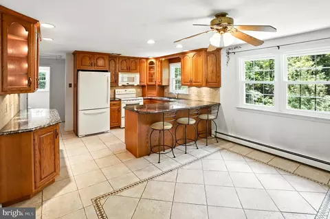 69 Crow Hill Rd, Barto, PA 19504 photo 6
