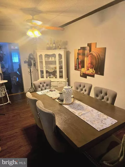 458 W Oley St, Reading, PA 19601 photo 11