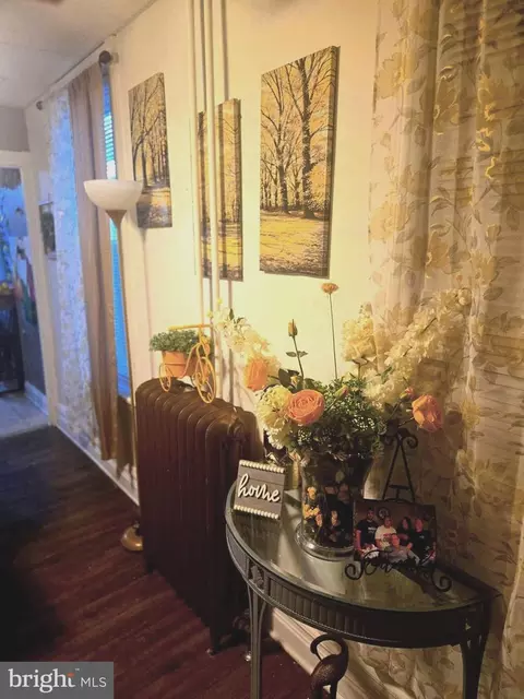 458 W Oley St, Reading, PA 19601 photo 8
