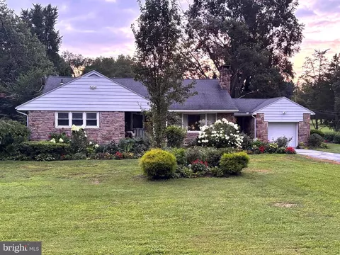 415 S Tulpehocken Rd, Reading, PA 19601