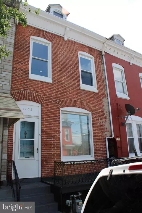 1105 N 10th St, Reading, PA 19604
