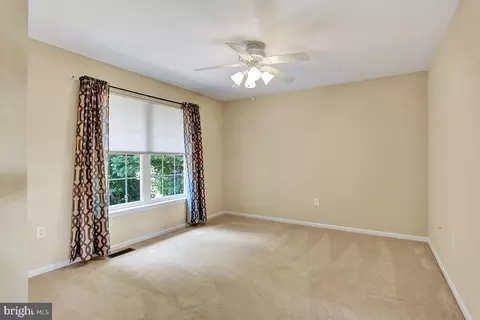 Bedroom - 404 Herington Dr, Reading, PA 19608 photo 4 of 5