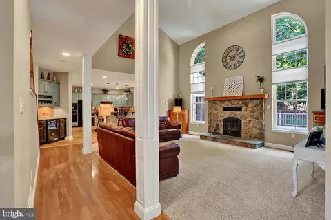 Entry Way - 404 Herington Dr, Reading, PA 19608 photo 4 of 8