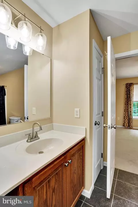 Bath - 404 Herington Dr, Reading, PA 19608 photo 5 of 6