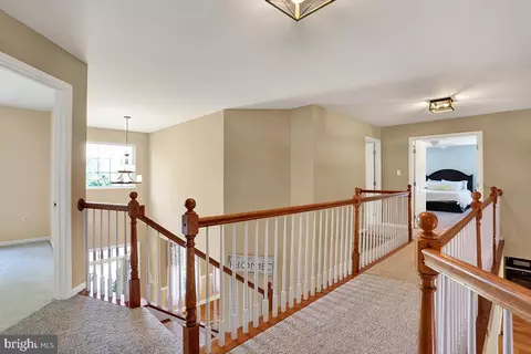 Entry Way - 404 Herington Dr, Reading, PA 19608 photo 6 of 8