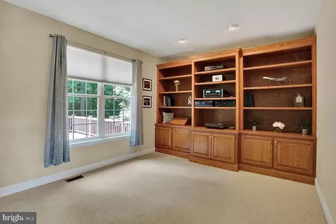 Living - 404 Herington Dr, Reading, PA 19608 photo 3 of 3