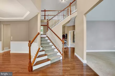 Entry Way - 404 Herington Dr, Reading, PA 19608 photo 2 of 8