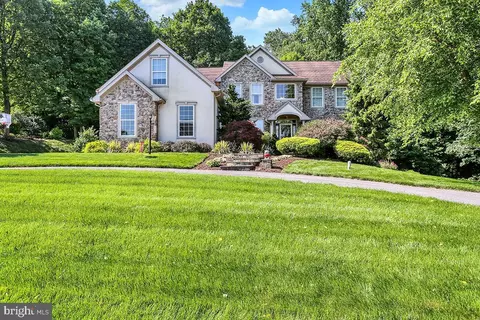 Exterior - 404 Herington Dr, Reading, PA 19608 photo 3 of 18