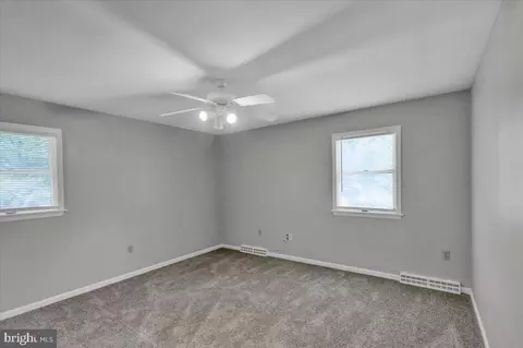 2611 Hill Rd, Reading, PA 19606 photo 22