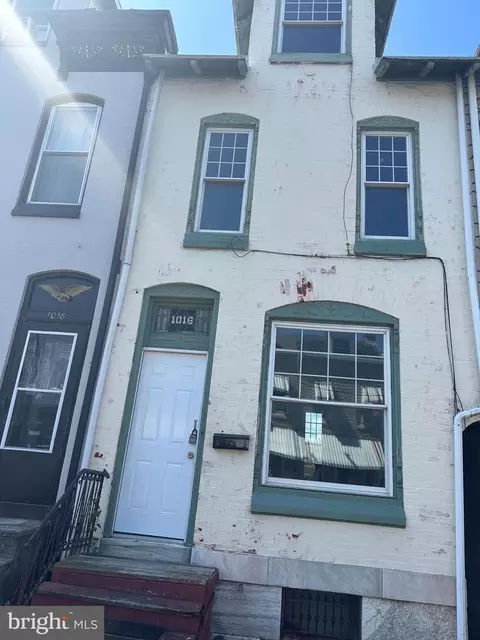 1016 Spring St, Reading, PA 19604