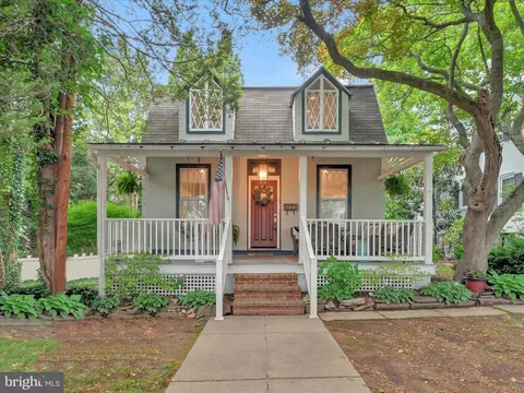 1315 Dauphin Ave, Wyomissing, PA 19610