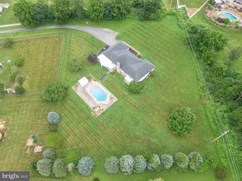View/Area - 540 Hain Rd, Sinking Spring, PA 19608 photo 3 of 3