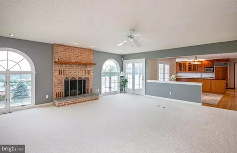 Living - 540 Hain Rd, Sinking Spring, PA 19608 photo 4 of 11