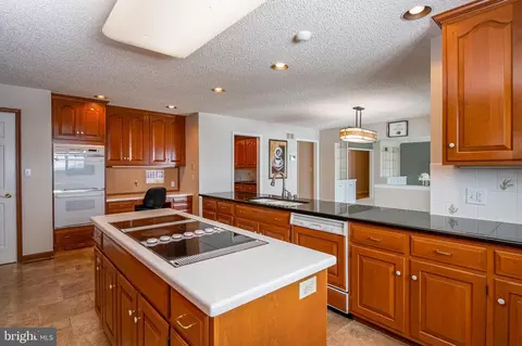 Kitchen - 540 Hain Rd, Sinking Spring, PA 19608 photo 2 of 5