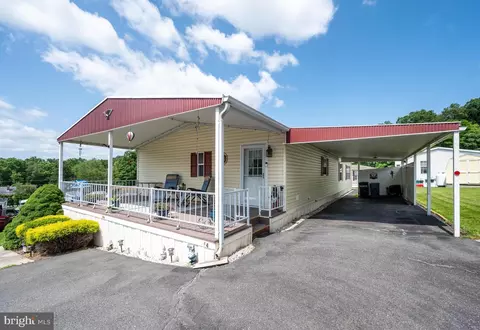 2461 Elizabeth Ave #F-04, Temple, PA 19560