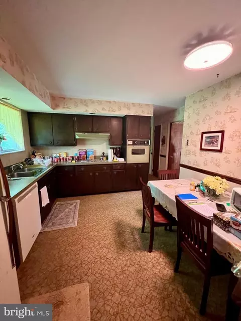 Kitchen - 27 Annabeth Rd, Oley, PA 19547 photo 1 of 1