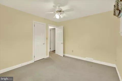 Bedroom - 2008 Cullum Dr, Reading, PA 19601 photo 3 of 4
