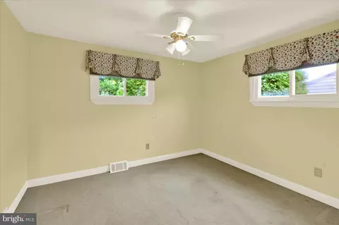Bedroom - 2008 Cullum Dr, Reading, PA 19601 photo 4 of 4