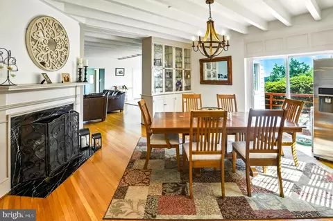 Dining - 301 Chestnut St, Shillington, PA 19607 photo 1 of 3