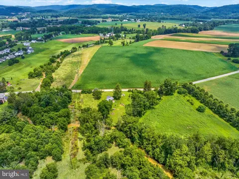 View/Area - 242 Snyder Rd, Oley, PA 19547 photo 4 of 5