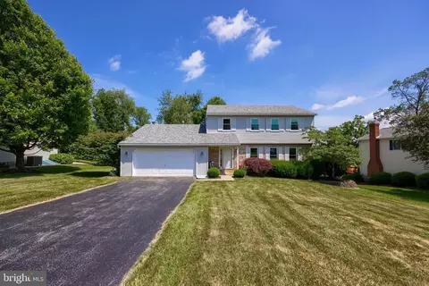 121 Sage Dr, Reading, PA 19608