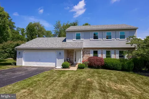 Exterior - 121 Sage Dr, Reading, PA 19608 photo 2 of 9