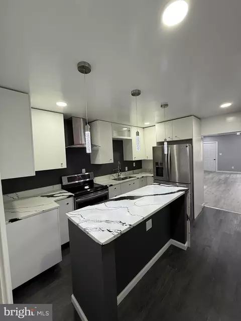 Kitchen - 331 Spring Garden St, Reading, PA 19602 photo 2 of 5