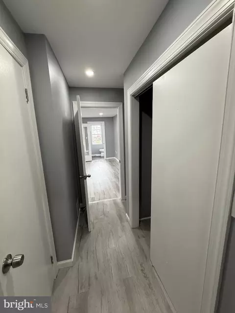 Entry Way - 331 Spring Garden St, Reading, PA 19602 photo 4 of 6