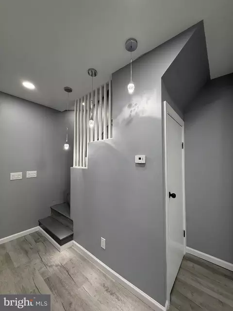 Entry Way - 331 Spring Garden St, Reading, PA 19602 photo 2 of 6