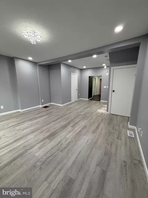 Entry Way - 331 Spring Garden St, Reading, PA 19602 photo 1 of 6