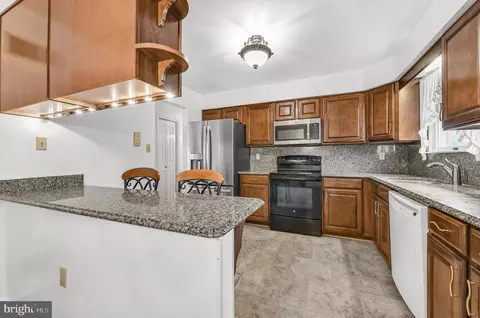 4756 Killian Ave, Reading, PA 19606 photo 11