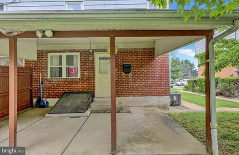 Exterior - 3533 Chestnut St, Reading, PA 19605 photo 5 of 7