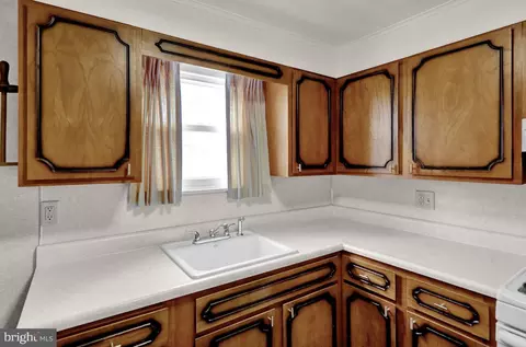 Kitchen - 3533 Chestnut St, Reading, PA 19605 photo 1 of 1